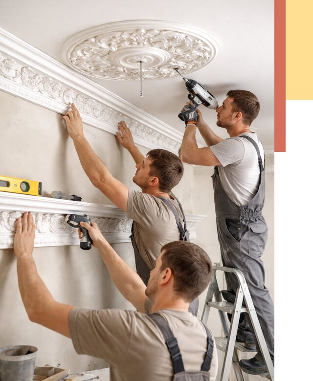 Монтаж лепнины на потолок в Торжке от 3272 руб. быстро и недорого | ОТДЕЛОЧНИК-Трж